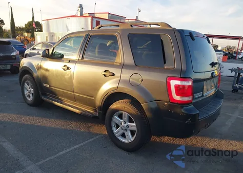 2008 Ford Escape Hybrid z USA, uszkodzony, nr VIN 1FMCU49H68KA77890